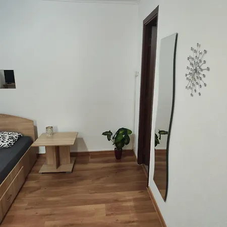 Tonya House 2 Τιμισοάρα
